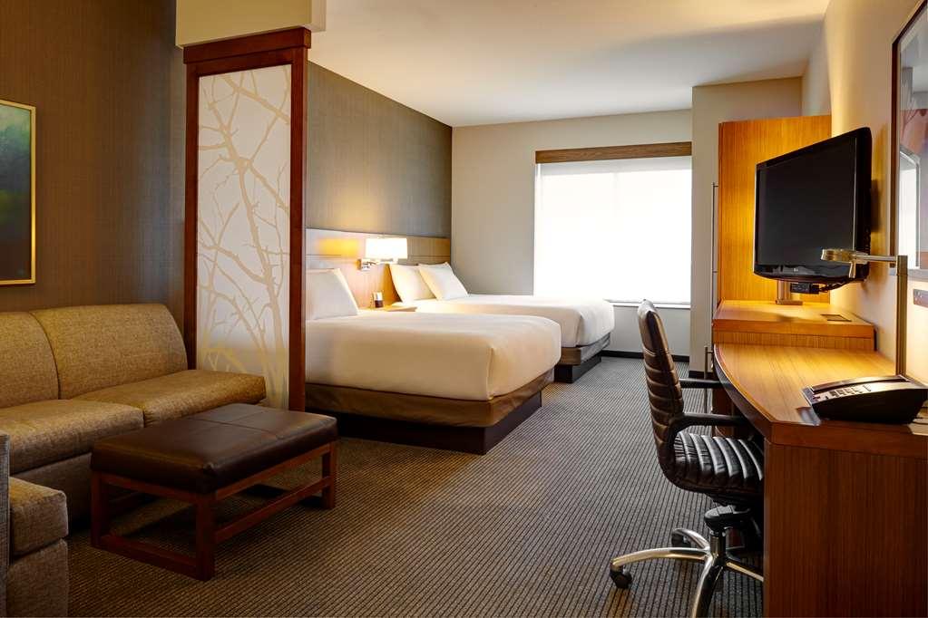 Hyatt Place Moncton-downtown Hotel 3*