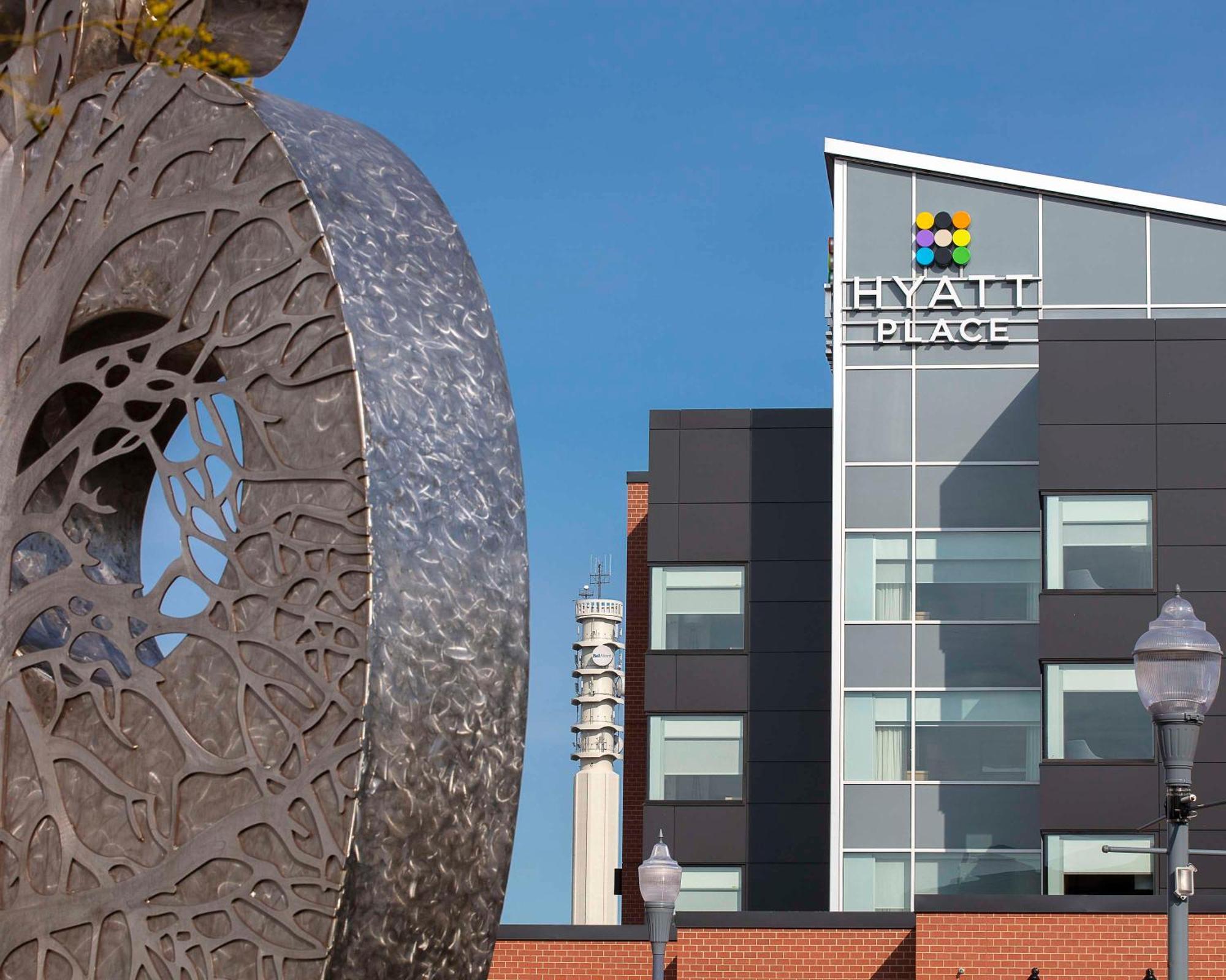 Hyatt Place Moncton-downtown 3*